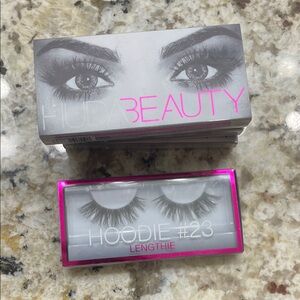 HUDA BEAUTY Hoodie #23 Lengthie Lashes - Black